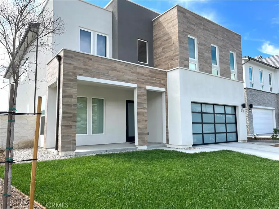 27871 Screenplay Place, Valencia, CA 91381 - #2