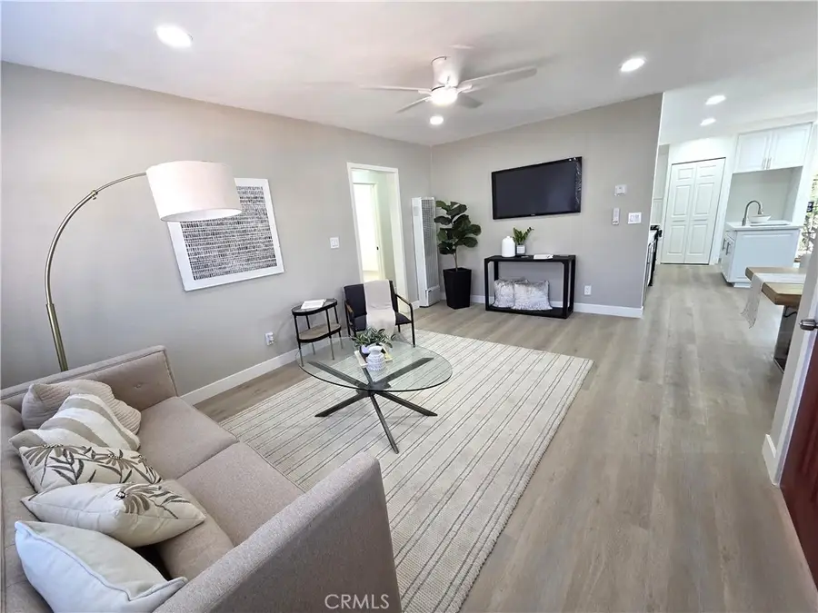 13567 Eldridge, Sylmar, CA 91342 - #2