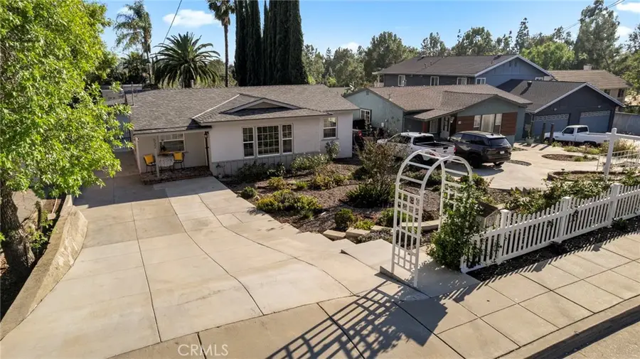 532 W 5th, San Dimas, CA 91773 - #2