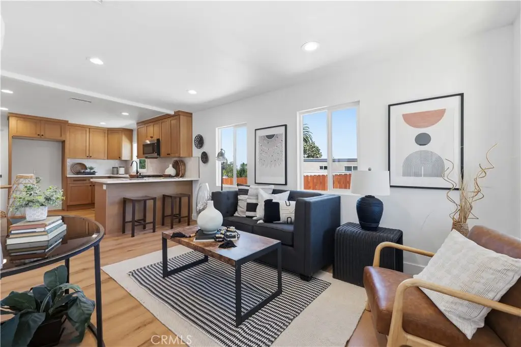 876 W Oliver, San Pedro, CA 90731 - #1