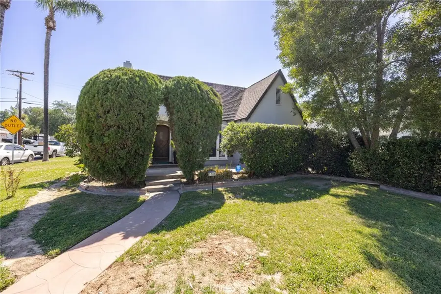 3708 Jurupa Avenue, Riverside, CA 92506 - #3