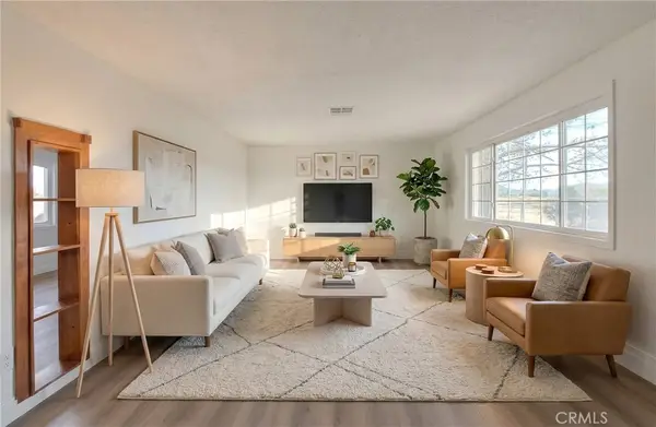 22133 Thunderbird, Apple Valley, CA 92307