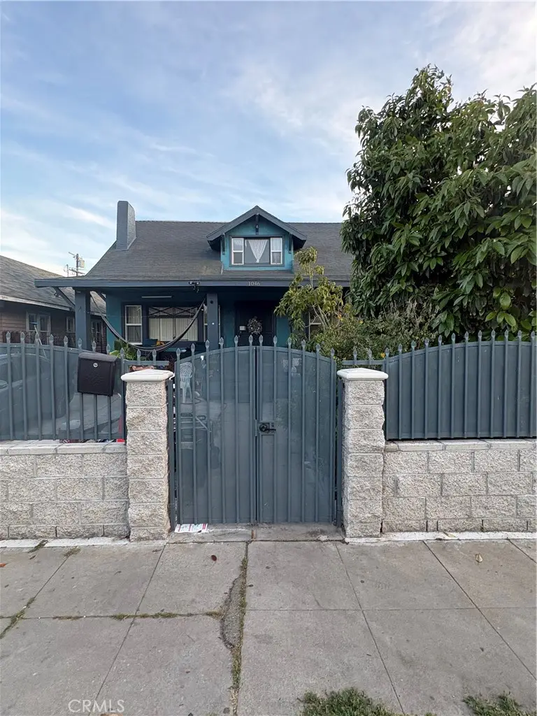 1046 W 49th, Los Angeles, CA 90037 - #1