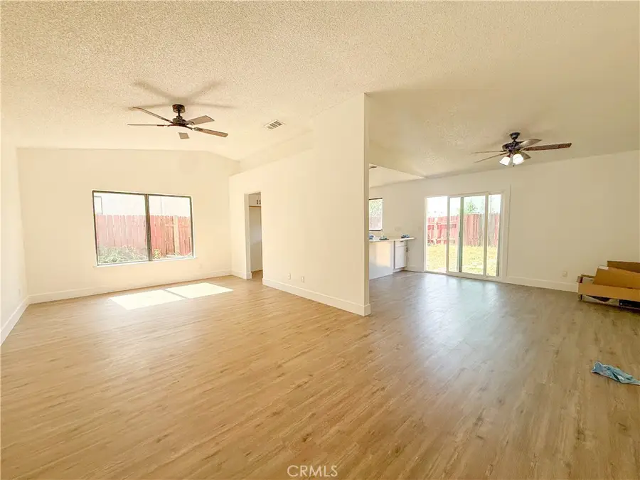 476 Westminister, San Jacinto, CA 92583 - #2