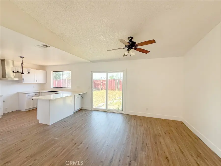 476 Westminister, San Jacinto, CA 92583 - #3