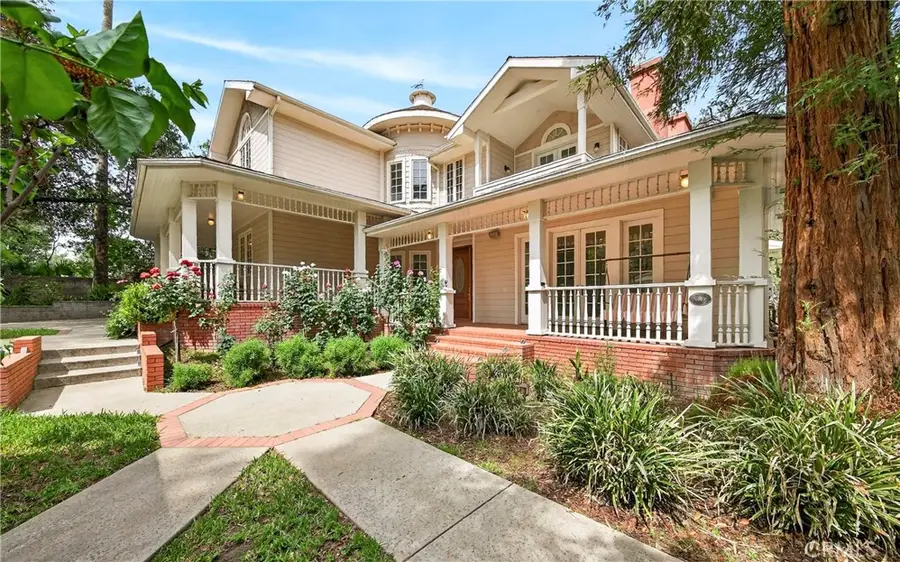 465 W Highland Avenue, Sierra Madre, CA 91024 - #2
