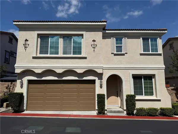819 Mitchell, Upland, CA 91784