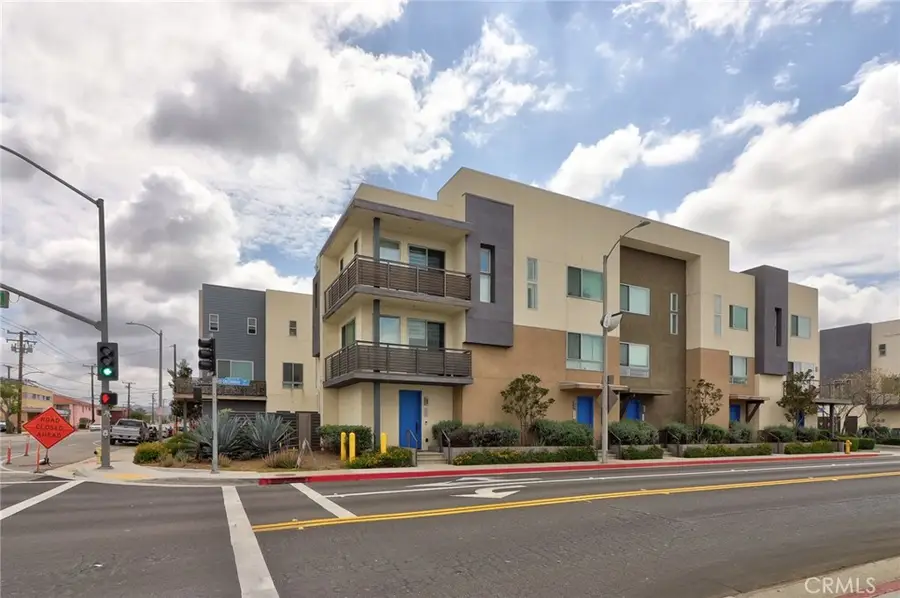 1012 Eucalipto Place, Montebello, CA 90640 - #3
