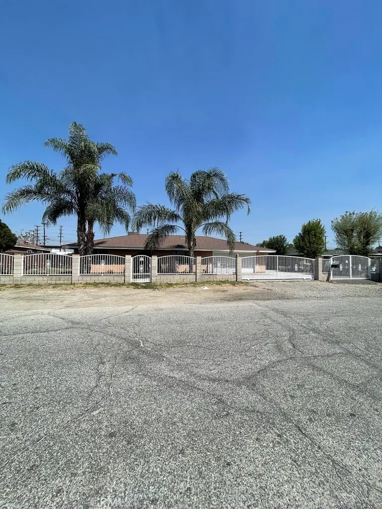 18750 14th, Bloomington, CA 92316 - #2