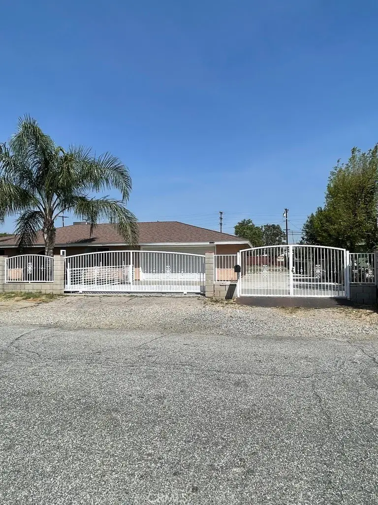 18750 14th, Bloomington, CA 92316 - #3