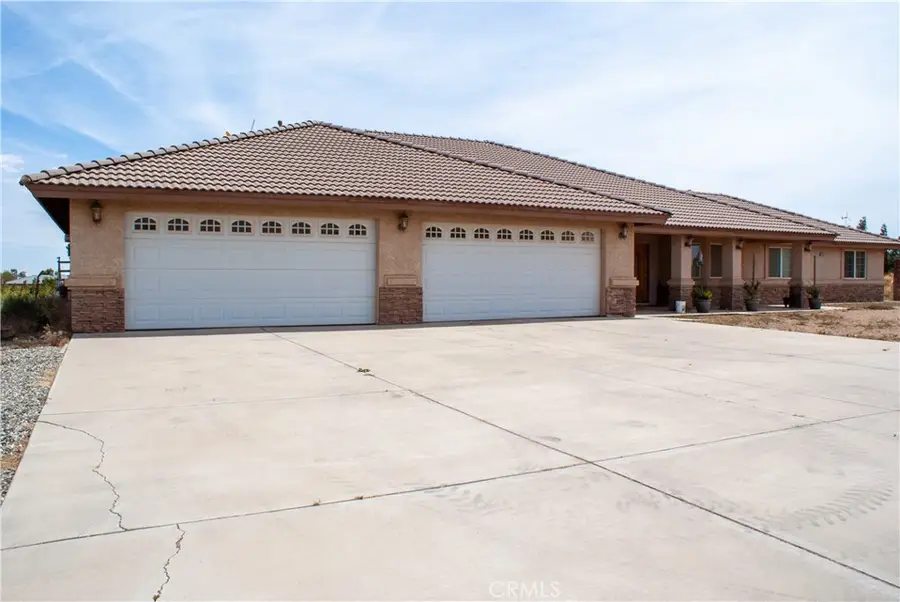 8465 Cedar Court, Phelan, CA 92371 - #3