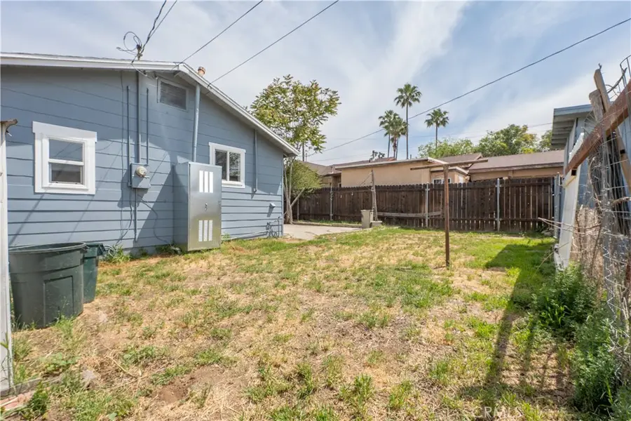 34945 Avenue B, Yucaipa, CA 92399 - #3