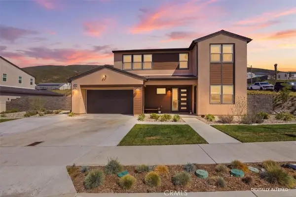 15982 Butterfly, Fontana, CA 92336