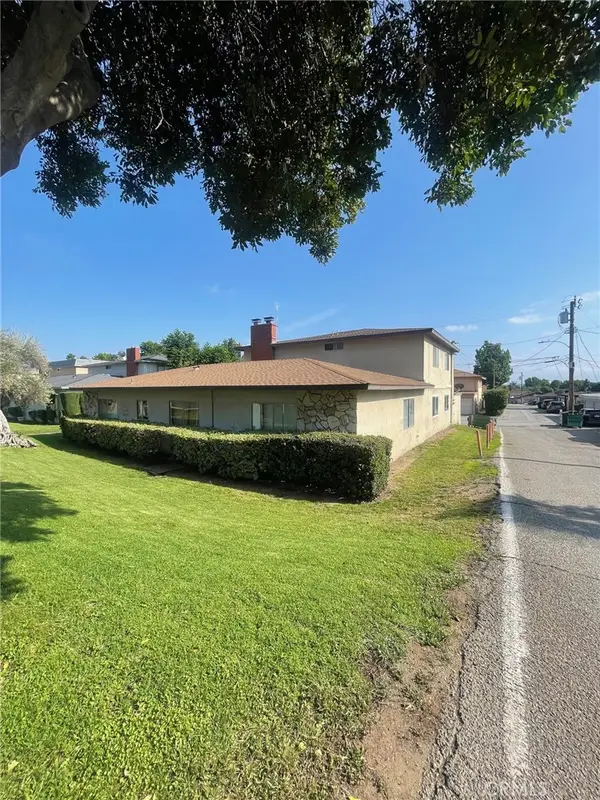 2524 Price, La Verne, CA 91750