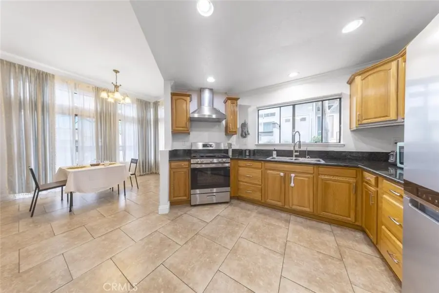 76 Willowcrest Lane, Pomona, CA 91766 - #2