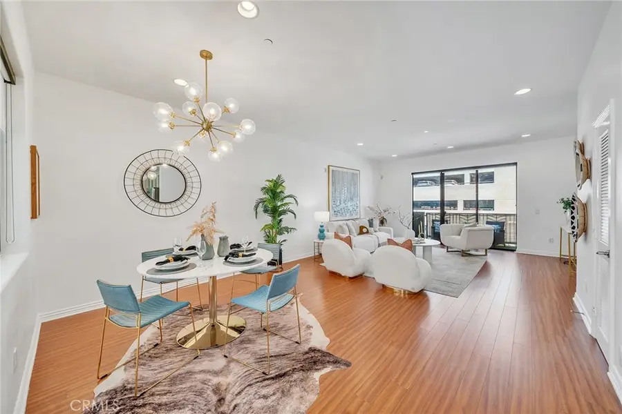 230 S Jackson #206, Glendale, CA 91205 - #3