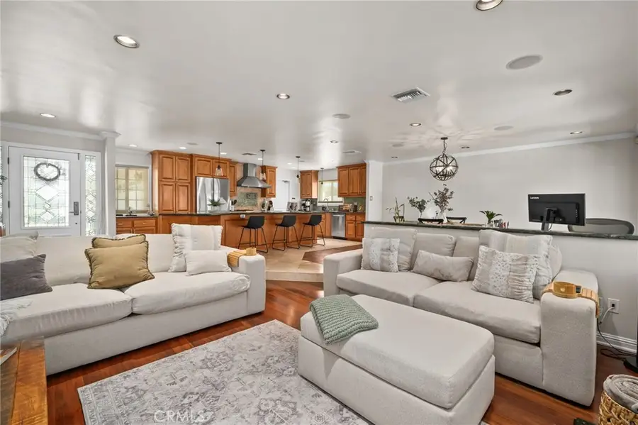 518 Converse, Claremont, CA 91711 - #3