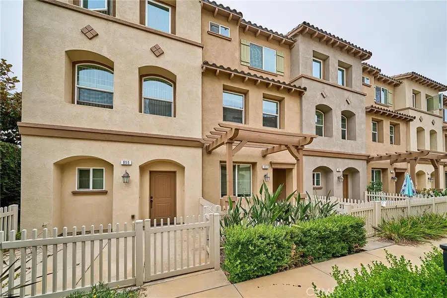 853 E Hollyvale, Azusa, CA 91702 - #2