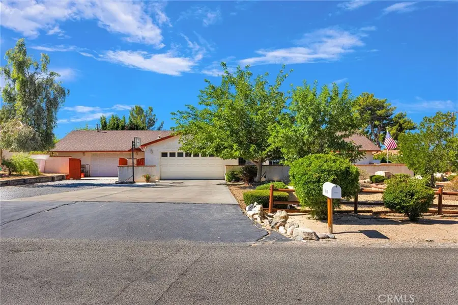 14185 Cuyamaca Road, Apple Valley, CA 92307 - #2