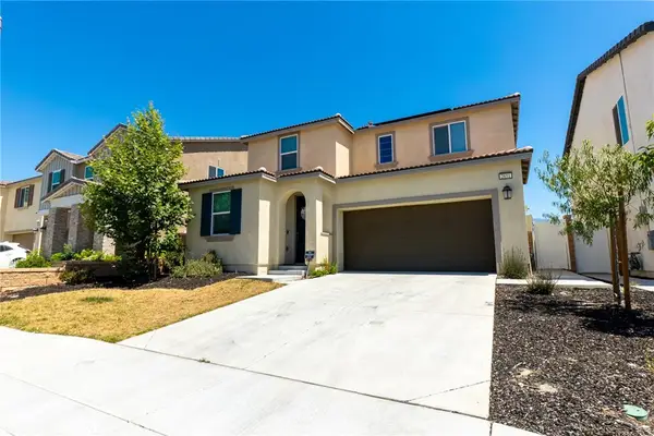 2651 Emerald Bay, Rialto, CA 92377
