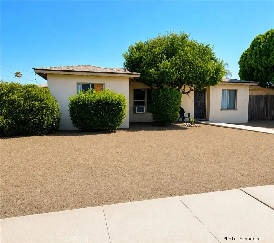 15805 San Bernardino, Fontana, CA 92335 - #1