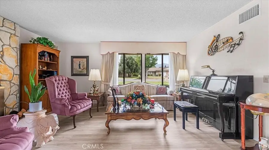 532 Chouinard Circle, Claremont, CA 91711 - #3