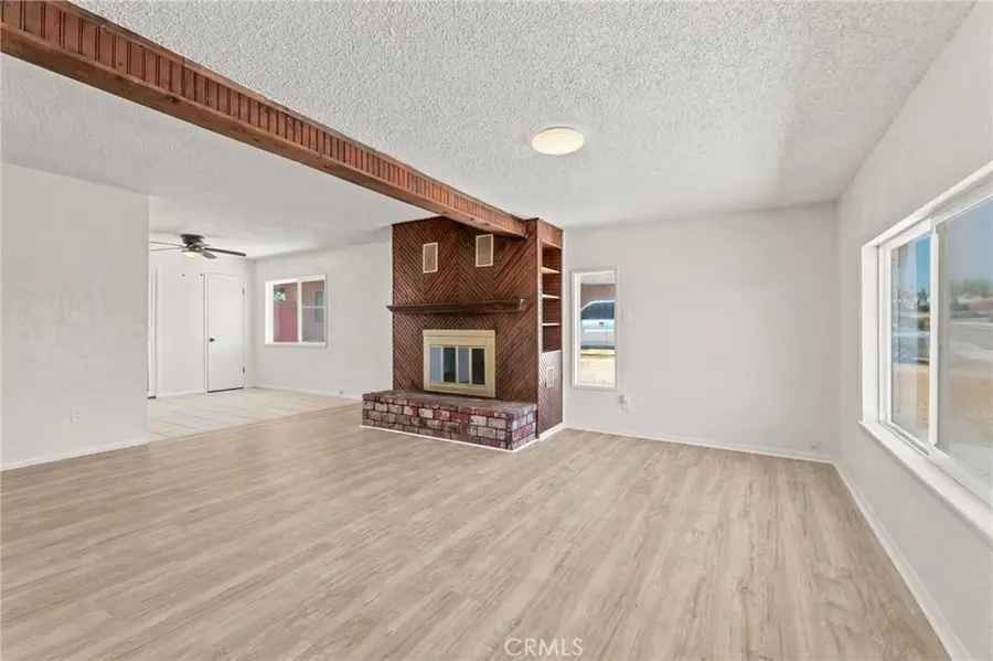 1148 E Virginia Way, Barstow, CA 92311 - #2