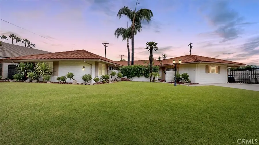 6031 Riverside Ave, Rialto, CA 92377 - #2