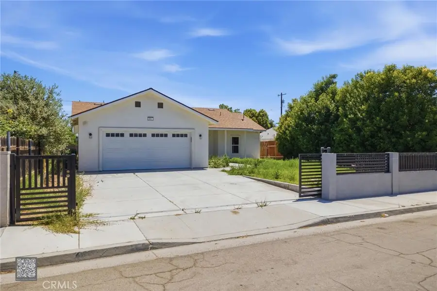 805 Lawson, Bakersfield, CA 93307 - #2
