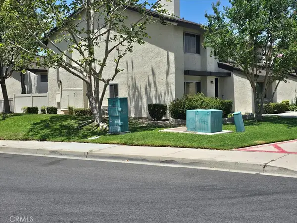 2205 Cahuilla Street, Colton, CA 92324