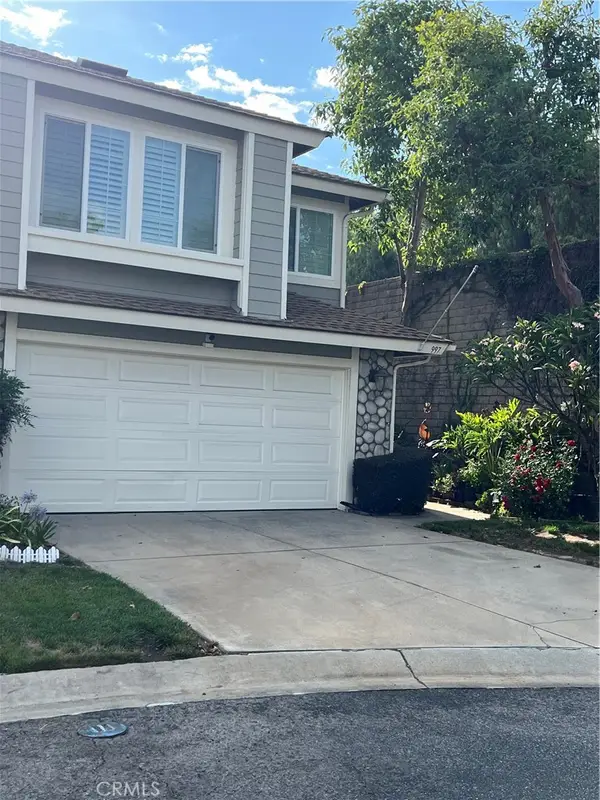 997 Lotus Circle, San Dimas, CA 91773