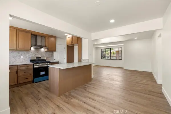4072 Hillcrest Drive #C, Los Angeles, CA 90008
