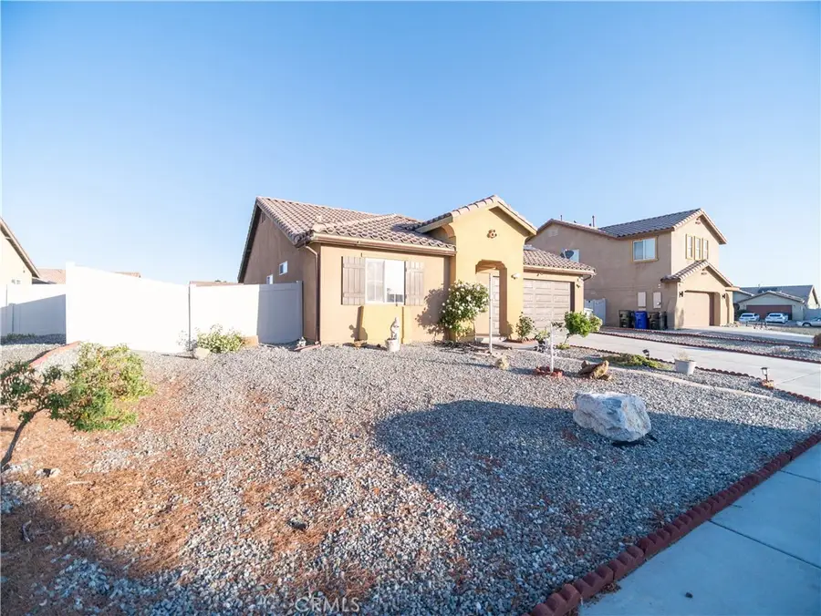 16066 Pawnee Place, Victorville, CA 92394 - #3