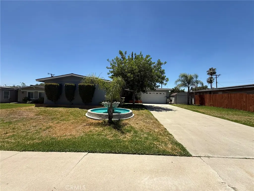 1275 E 37th, San Bernardino, CA 92404 - #1