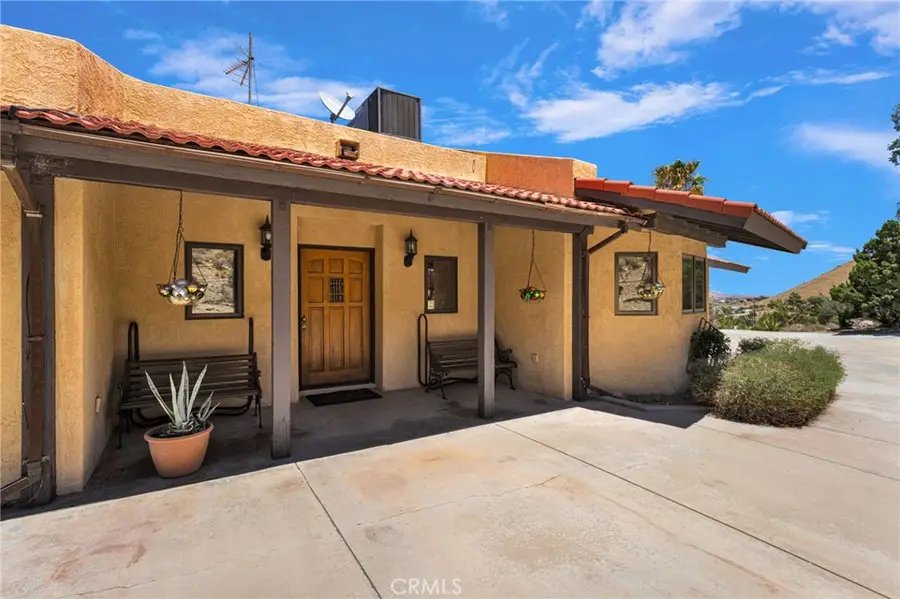 8988 Buena Vista, Apple Valley, CA 92308 - #3