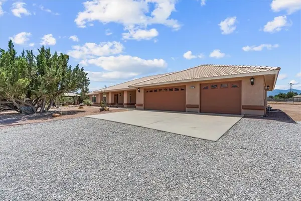 6977 Kourie Way, Oak Hills, CA 92344