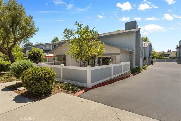 900 W Sierra Madre #44, Azusa, CA 91702