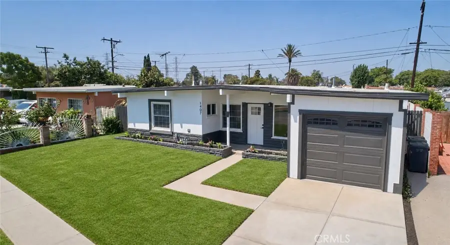 1407 S Hillford Avenue, Compton, CA 90220 - #2