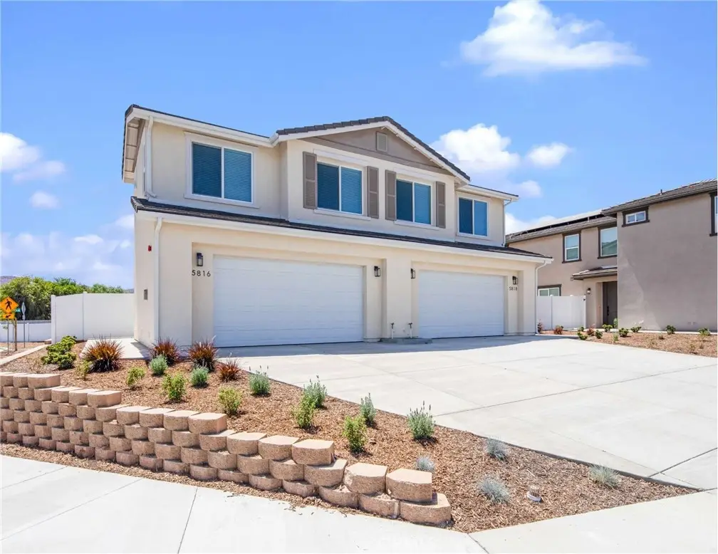 5824 Persepolis, Riverside, CA 92505 - #1