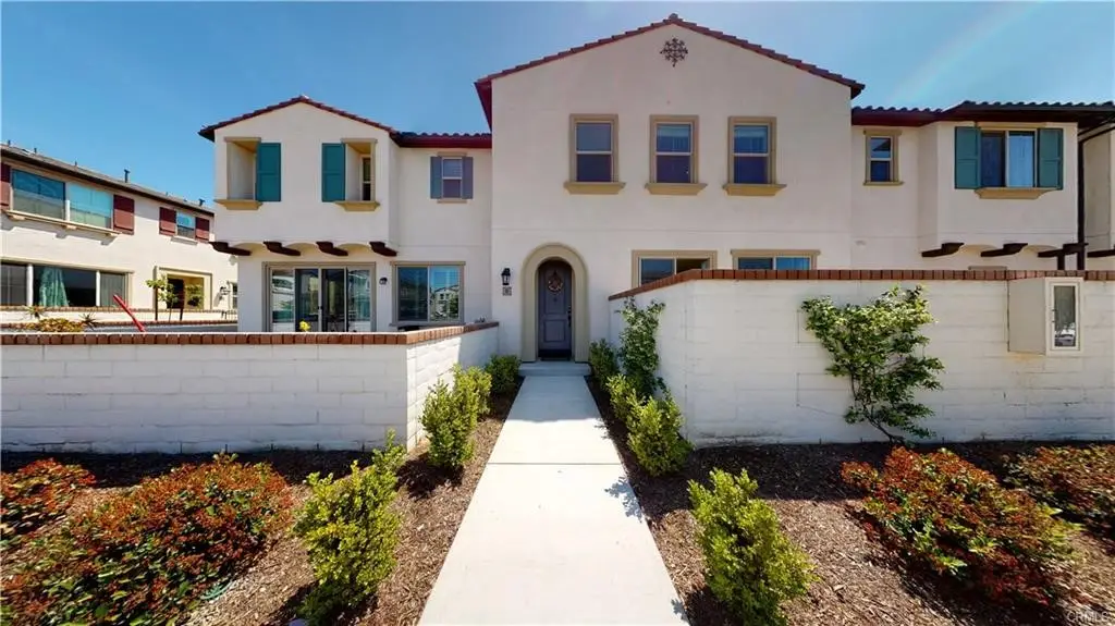 2785 E Berry Loop Privado, Ontario, CA 91761 - #1