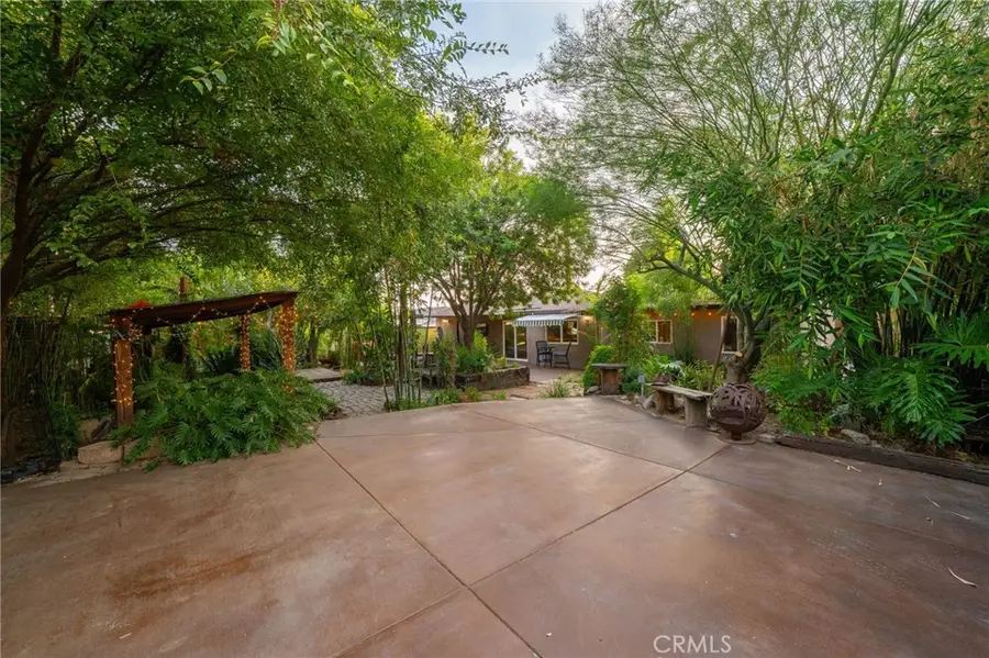 102 S Burnaby Drive, Glendora, CA 91741 - #3