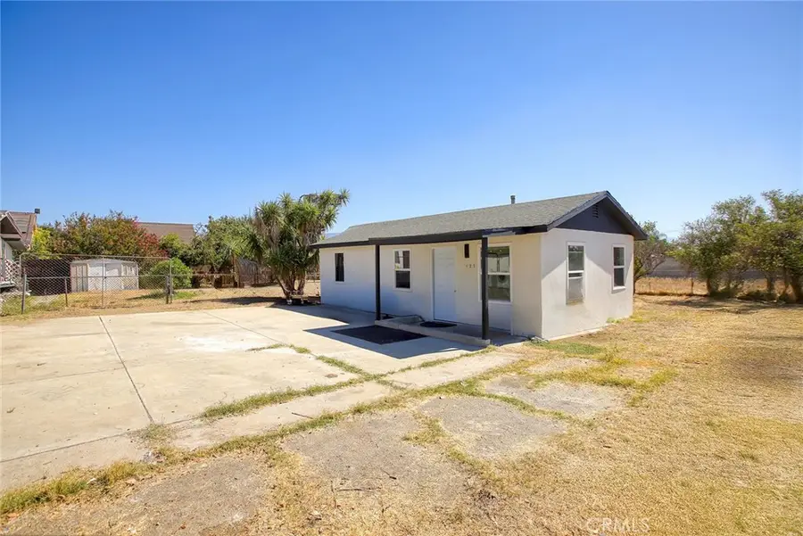 125 N Date Avenue, Rialto, CA 92376 - #3