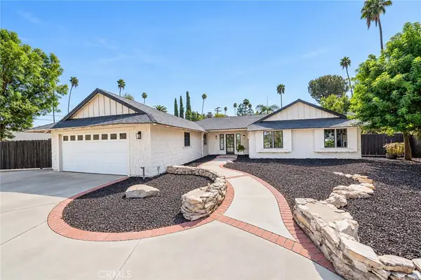 1076 Los Altos Court, Riverside, CA 92507