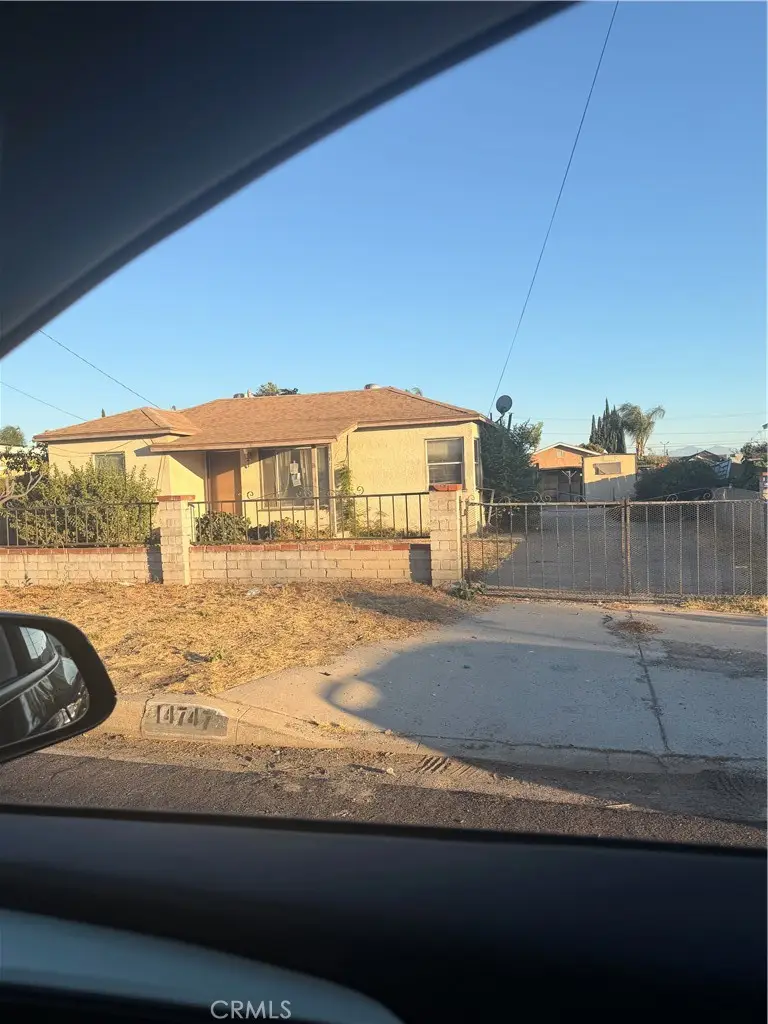 14747 Rosemary Dr, Fontana, CA 92335 - #3