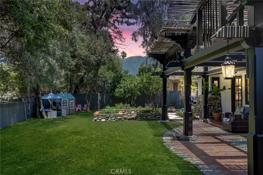 2293 Bonnie Brae, Claremont, CA 91711 - #3