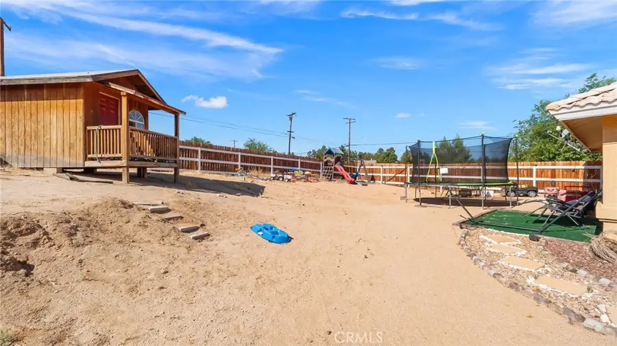 10593 Orchid, Hesperia, CA 92345 - #3