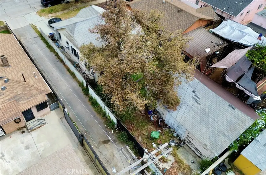 1010 W 77th Street, Los Angeles, CA 90044 - Image #3