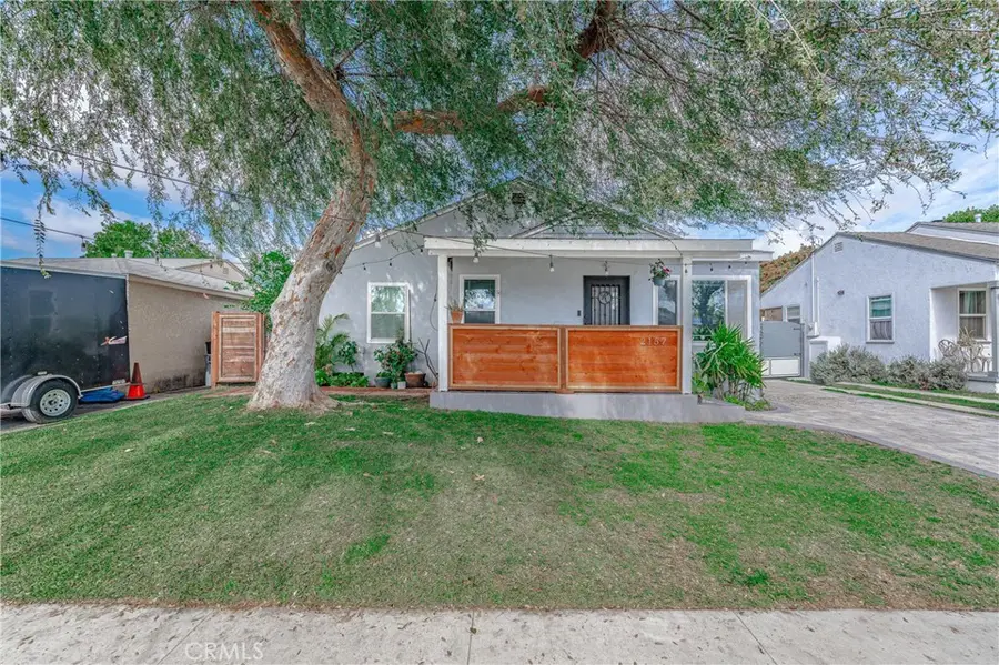 2157 E Mckenzie Street, Long Beach, CA 90805 - Image #2