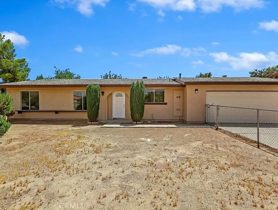 21215 Multnomah Road, Apple Valley, CA 92308 - Image #1