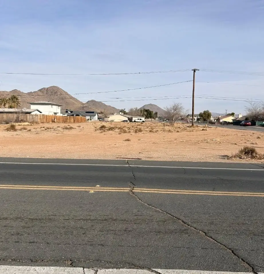 0 Thunderbird, Apple Valley, CA 92307 - Image #1